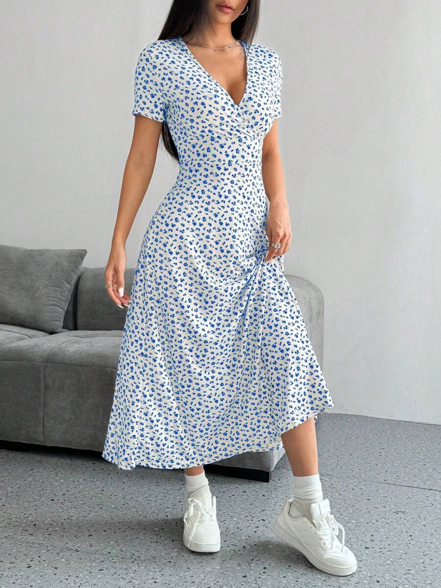 SHEIN PETITE Đầm Maxi Mùa Hè Cổ Chữ V Họa Tiết Hoa Tay Ngắn Cho Nữ (Cắt Ngẫu Nhiên) Trang Phục Nữ - Nhiều màu - Xem 1