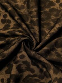 SHEIN Clasi 女士优雅 V 领绿色豹纹 H 型衬衫，百搭春夏季休闲衬衫 - 棕色 - 查看 6