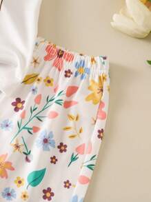 Set de 2 piezas: Blusa de manga corta con cuello redondo y estampado floral + pantalones cortos estampados, conjunto casual y lindo adecuado para exterior, uso diario, primavera/verano para niña joven