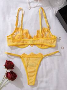 Snug Zone 2pcs Women's Minimalist & Fashionable Undergarment Set (With Underwire, G-String), Suitable For Summer - Yellow - View 6