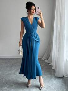 Rafferiza Elegant V-Neck Solid Color Fitted Midi Dress For Women