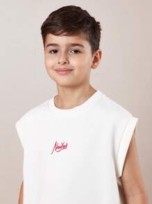 SUMWON Luxury Streetwear Sleeveless T-Shirt Shorts Set Nyc Script Summer Athletic Casual Athletic Outfit Set Modern Urban Fashion Gym Style - Red - View 5