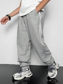 SHEIN Leap Crew 2pcs Tween Boy Black & Grey Jogger Pants Set - Multicolor - View 3