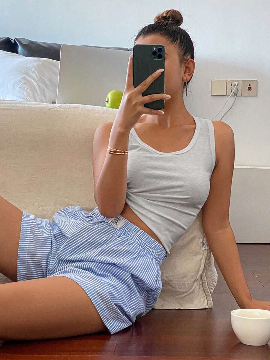 Livesso 简约纯色罗纹针织背心和罗纹短裤睡衣套装、休闲家居服、服装 - 淺灰色 - 查看 1
