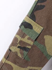 SHEIN Young Boy Retro Casual Street Style Loose Comfortable Multi-Pocket Drawstring Waist & Ankle Zipper Camo Cargo Jeans Pants - Army Green - View 4