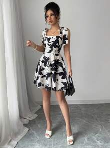 SHEIN PETITE 女士度假植物印花打结吊带短款连体裤 - 杏色 - 查看 5