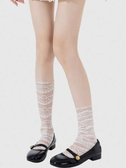 Kawaii 1 Pair White Romantic Countryside Lolita Horizontal Striped Lace Net Frilly Socks