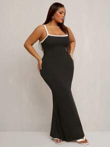 SHEIN SXY Robe-camisole élégante à ourlet de sirène et couleur contrastée pour femme forte. Convient pour les fêtes et le port quotidien