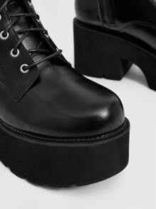 Sugerpunk 女式黑色哥特式系带厚底踝靴，朋克时尚圆头粗跟系带侧拉链战斗靴，舒适休闲 - 黑色 - 查看 9