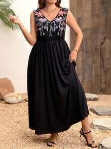 SHEIN Clasi Vestido sin mangas con cuello en V de unicolor y bordado con lazo para tallas grandes - Multicolor - Ver 5