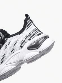 JNSQ Vielseitige, farblich akzentuierte, atmungsaktive und weiche Kindersportschuhe aus Mesh-Material, geeignet für alle Jahreszeiten, Rückkehr zur Schule