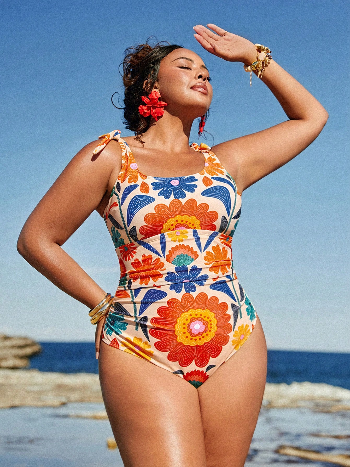Travachic Maiô Estampado Tropical Floral com Laço no Ombro, Sensual, Cor Damasco, para Mulheres Plus Size - Damasco - Visão 4