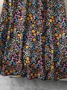 SHEIN LUNE Plus Size Ditsy Floral A-Line Skirt, Vintage Style, Suitable For Vacation - Multicolor - View 5