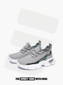 Chaussures de sport grises souples et respirantes en maille, polyvalentes et casual, parfaites pour la rentrée scolaire