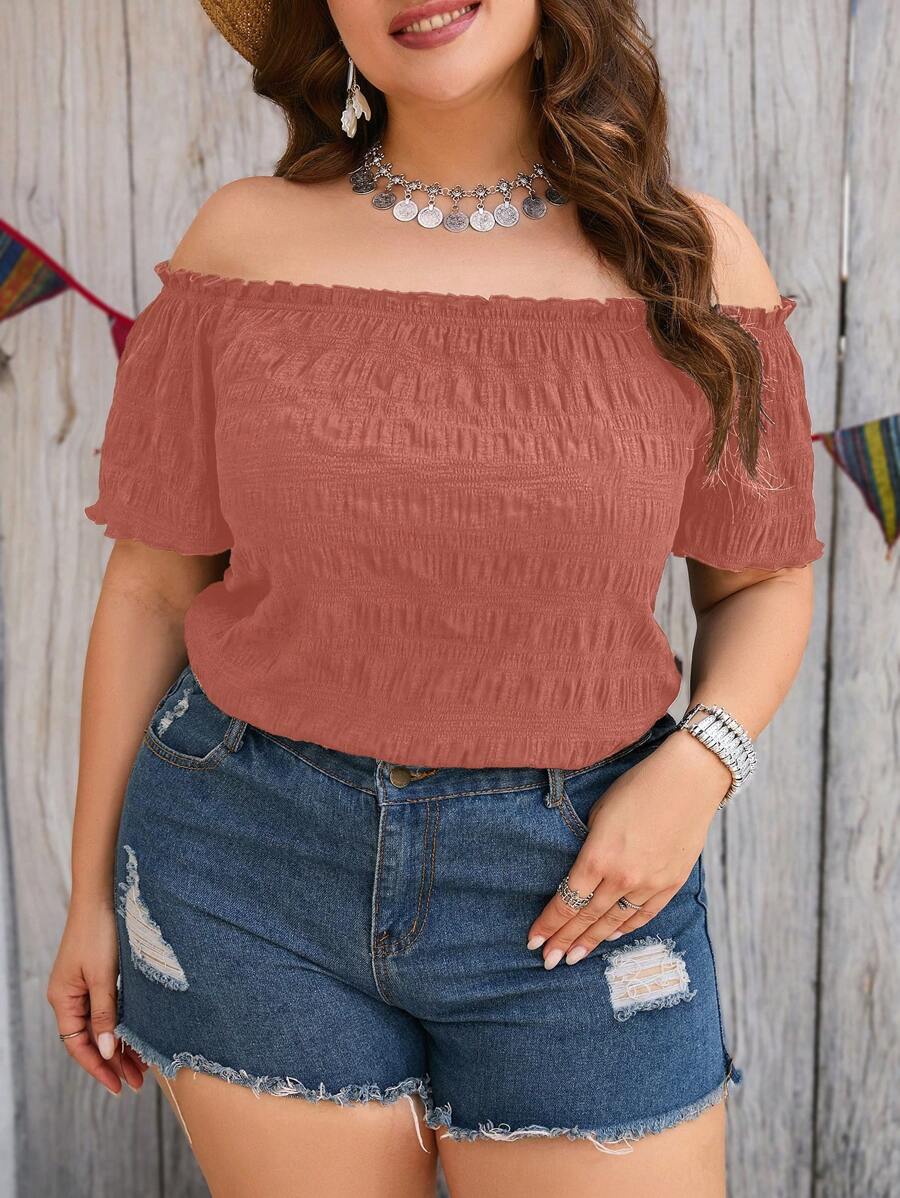 SHEIN Clasi Blusa de talla grande para mujer de color liso con volantes y manga corta descubierta de los hombros para vacaciones