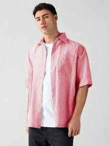 SWAVVY Camisa de verano informal para hombre, de tejido, con botones delanteros, bolsillo parche y rayas, para la escuela