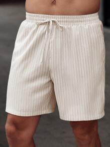 Manfinity RelaxMax 男士休闲日常斜口袋抽绳腰短裤 - 卡其色 - 查看 1