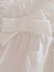 SHEIN 2件套方领镂空泡泡袖蝴蝶结装饰纯色可爱休闲上衣+松紧腰纯色运动短裤套装，适合女婴 - 白色 - 查看 7