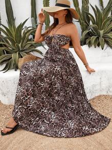 SHEIN Holidaya Vestido mini casual de resort para tallas grandes con estampado de leopardo, halter, detalle con lazo al frente, fruncido y espalda descubierta, para primavera/verano