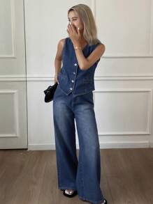 DAZY Women V-Neck Sleeveless Top And Pocketed Pants Casual Denim Two Pieces Set, Spring & Summer - Navy Blue - View 1