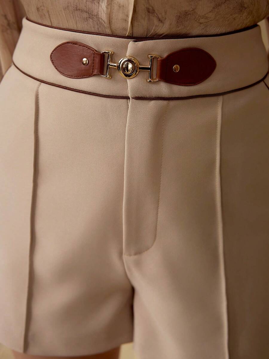 MOTF PREMIUM PIN TUCK SLANT POCKET SHORTS - Khaki - View 2