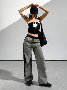 StreetHx Women Streetwear Colorblock Digit Print Sleeveless Crop Top - Black and White - View 3