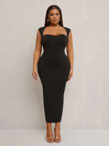 SHEIN SXY Robe midi moulante avec dos nu et décolleté en V élégante et sexy pour femmes grandes tailles. Convient pour la saison des mariages, les carnavals romantiques, les vacances, les déplacements, la remise des diplômes, les rendez-vous, la Saint-Valentin, la croisière, les enterrements de vie de jeune fille, les soirées en club, décontractée, pour le shopping, la sortie, facile à assortir et affinante. Met en valeur la silhouette.