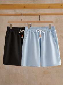 Manfinity VCAY 2pcs Pack Summer Casual Men's Woven Bermuda Shorts, Summer Shorts Clothes, Bermuda Beach Shorts, Comfy Shorts, Camping And Mountaineering Shorts, Men Gifts, Shorts Suitable For Boyfriend Or Husband To Wear, Men's Beach Shorts, Blue And Black Short, Lightweight Hiking And Camping Shorts, Sports Shorts - Multicolor - View 1