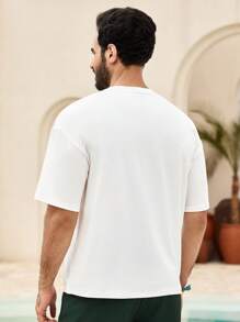 Manfinity VCAY Men's Ocean Creature Print Casual Short Sleeve T-Shirt