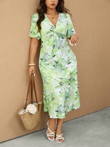 Elaquor 大码 V 领收腰休闲度假连衣裙 - 綠色 - 查看 1