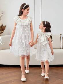 Young Girl Solid Color Organza Ruffled Bow Sleeveless Shift Dress - White - View 8
