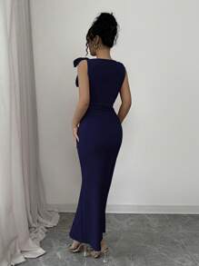 Rafferiza 女士优雅红色长裙，肩部蝴蝶结，合身腰部，褶饰美人鱼下摆