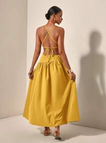 Zivah Nouvelle robe longue asymétrique avec dos nu, détail de bretelles croisées et découpes, style décontracté de villégiature, printemps/été - B