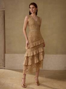 MOTF PREMIUM CONTRAST LACE TIERED LAYER DRESS - White - View 3