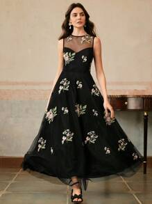 Anewsta Regular Size Women Fashion Elegant Lace Embroidered Design Summer Long Dress - Black - View 5