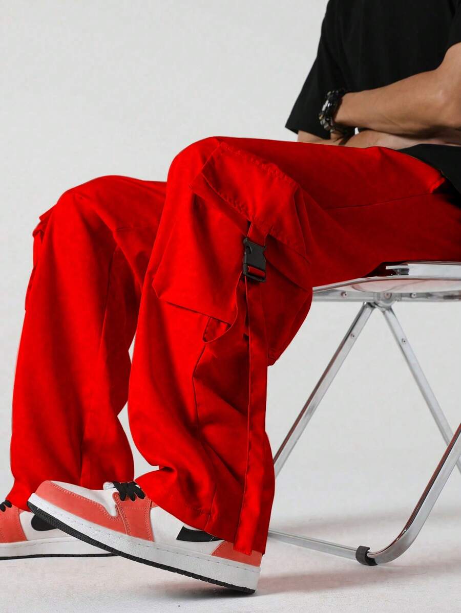 Manfinity Hypemode Loose Fit Men's Flap Pocket Side Cargo Pants - Red - View 1