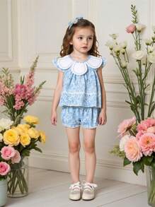 SHEIN Young Girl' Summer New Simple Blue & White Porcelain Color Vintage Floral Print Wave Trim Ruffle Collar Loose Blouse & Floral Embroidery Hem Shorts Casual Sweet Vintage Coordinating Set - Blue - View 3