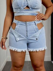 SHEIN SXY Plus Size Summer Sexy Hollow Out Tassel Hem Denim Shorts - Blue - View 1