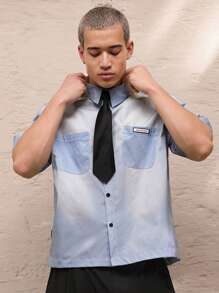 Manfinity VCAY Camisa cargo masculina, tamanho padrão, lavada, cáqui desgastada, folgada, manga curta, com gravata de cortesia - Baby Azul - Ver 5