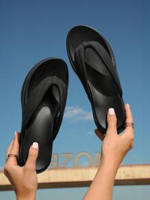 HighSole 1双夏季新款时尚百搭黑色平底人字凉鞋