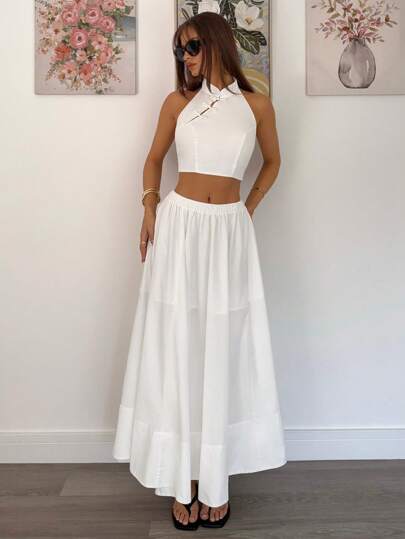 SHEIN Essnce 2pcs Women Summer Solid Color Cropped Top And Mini Skirt Set