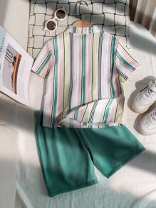 SHEIN 2件套男童夏季休闲条纹前扣衬衫和短裤套装 - 軍綠色 - 查看 2