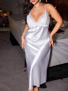 SHEIN Plus Size Women's Sexy Lace Patchwork Backless Nightgown - White - View 2