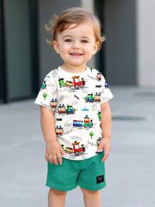 SHEIN 2 件套男婴休闲简约卡通设计圆领短袖 T 恤和短裤套装，夏季