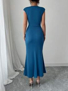 Rafferiza Elegant V-Neck Solid Color Fitted Midi Dress For Women