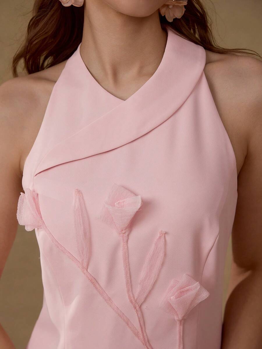 MOTF PREMIUM FLORAL PATCHED SLEEVELESS BLOUSE - Baby Pink - View 2