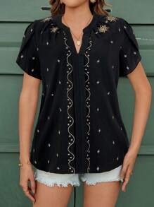 SHEIN Clasi Bluză de damă elegantă, cu decolteu în V, cu mâneci brodate, top casual de primăvară/vară pentru vacanță