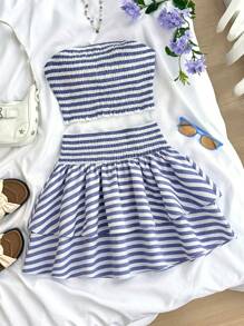 SHEIN 少女条纹抹胸编织绑带短款上衣和高腰分层荷叶边下摆蛋糕裙两件套服装，度假休闲街头服饰 - 藍白色 - 查看 1