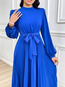 Modelyn Vestido modesto de cuello alto, mangas linterna largas, dobladillo plisado y cinturón en color rojo burdeos, vestido de noche largo - Azul - Ver 3