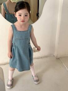 DAZY Kids Girls Pocket Detail Jean Dress Light Wash Denim Jumper Dress With Straps And Short Sleeves For Everyday Casual Wear - Light Wash - View 6